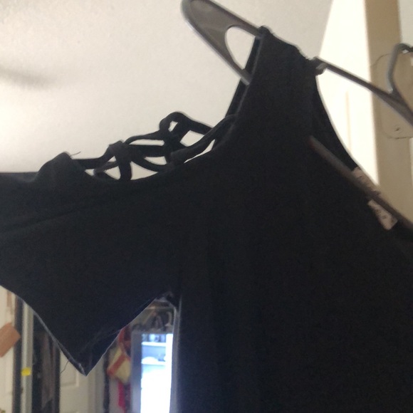 Never worn fits more like medium. - Picture 2 of 3